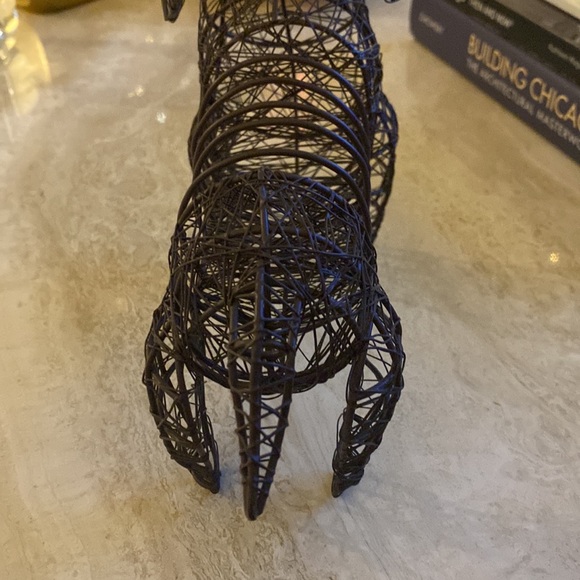 Metal Dachshund Letter Holder - Picture 3 of 3